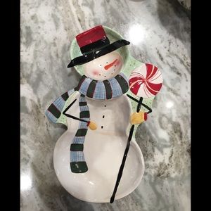 Sakura Frosty Folks shaped chip and dip plate